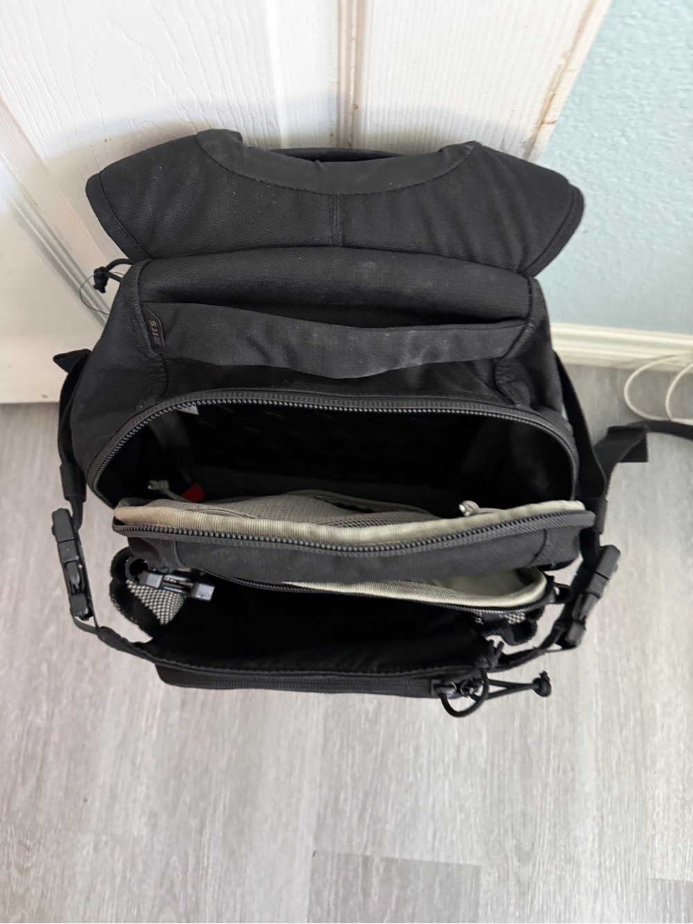5.11 Tactical All Missions Pack 25L Black Backpack HEXGRID Laptop Travel Hiking - Picture 3 of 16